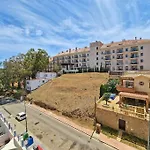 Acogedor Piso Con Terraza Y Parking!