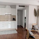 Disfruta La Playa En Puerto Marina
