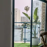 Disfruta La Playa En Puerto Marina