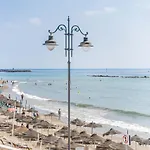 Sun Coast Benalmadena -- Superb Studio With 4 Pools, Gardens & Breakfast