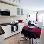 Jupiter & Minerva - One Bedroom In Benalmadena J524