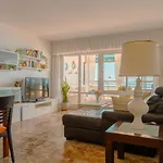 Nt Malibu Beach Stunning Sea Views