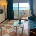 Apartamento Con Terraza Y Piscina - Todoholiday