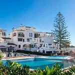 Elegant 2-Bedroom Apartment With Beautiful Views