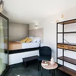 Ph Bellagio: Luxurious And Romantic Duplex Penthouse With Private Pool & Sea Views