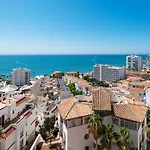 Ph Bellagio: Luxurious And Romantic Duplex Penthouse With Private Pool & Sea Views