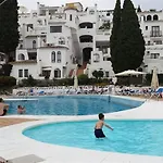 2 Bed Apartment In Pueblo Evita