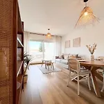 Appartement Spacieux Avec Terrasse Et Piscine