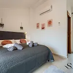 Townhouse With Jacuzzi,Sea Views, Swimming Pool,Garage