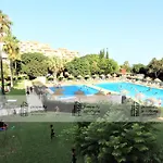 645 Aguila Apartamentos - Vista Al Mar - Cerca De Tren, Restaurantes, Tiendas - Playa A 10 Min Caminando