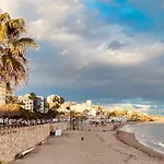 Benalmadena ,apartamento-Estudio primera Línea de Playa