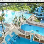 Benalbeach Apartment With Magnificent Sea View