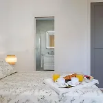 Luxury Penthouse Sea Views- Jacuzzi - Sauna