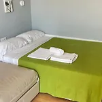 Benalmadena ,apartamento-Estudio primera Línea de Playa
