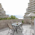 Benal Beach 2Bdr Beachfront Apartment With Water Park