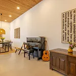 Luxury Villa Alhambra Close To Sea And Centre