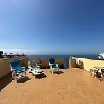 Amazing Sea View Apartement, Close To Beach