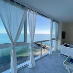 The Pearl With Private Beach Access