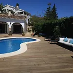 Summer Offers! Fabulous Luxury Villa Near The Beach Sleeps 8