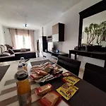 Apartamentos Jowi - Piso Amplio Y Familiar