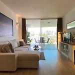2 Bedroom Luxury Apartment In Benalmadena