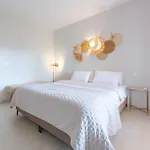 Reserva Del Higueron 3 Bedroom Apartment Lola
