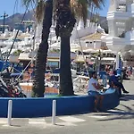 Apartamento En Puerto Marina G204