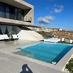 Amazing Villa In Benalmadena