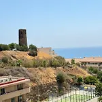 Apartamento Con Vistas Al Mar Y Piscina En Benalmadena