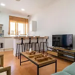 2 Bedroom Nice Apartment In Benalmadena