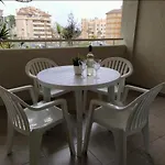 Studiolaegenhet I Benal Beach