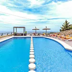 Villa Holivista