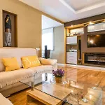 Gorgeous Home In Benalmadena With Kitchen