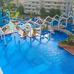 Benalbeach Estudio Premium