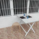 Jardin Cielomar, 1 Bedroom Apartment, Parking, Close To Train, Restaurants, Shops - Beach 8 Min Walk