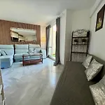 Atico En El Puerto Deportivo De Benalmadena