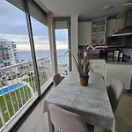 Apartamento En Benalmadena, Primera Linea De Playa