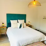 Casa De 3 Plantas, Con Jardin Y Vistas Al Golf