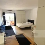 137 Minerva Apartamentos - Vista Al Mar - Piscina Y Playa - Cercano A Tren, Restaurantes Y Tiendas