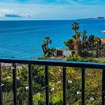 Sunny House At The Beach Infinity Pool Shared