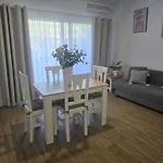 Exclusive Suite In Benalbeach