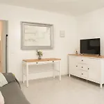 Blue Horizon 1Bedroom Apartment