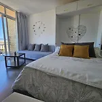 Fantastico Estudio Amplia Terraza Y Vistas Al Mar