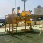Apartamento moderno en primera línea de playa.