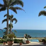 *New* La Pinta 2 - Frontbeach Pool Top Quality!