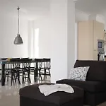 Villa De Azalea