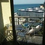 Avenida Manuel Mena Palma Apartment