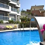 Artplatinum Suites & Apartments