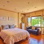 Villa La Hacienda