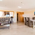 N&A Benalmadena Stunning 2Bdr Villa With Sea Views